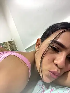 Snapshot of Valery_lux16 chatting on 15, 1, 2026 Valery lux16 online show from 15, 1, 2026