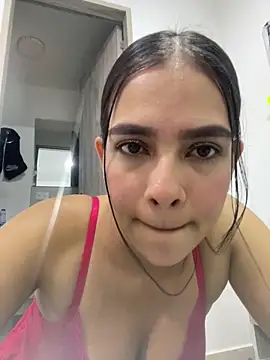 Snapshot of Valery_lux16 chatting on 14, 2, 2026 Valery lux16 online show from 14, 2, 2026