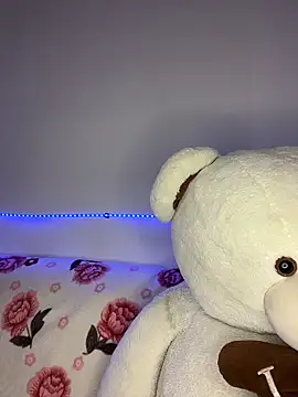 Snapshot of Linda_rouse chatting on 18, 11, 2025 Linda rouse online show from 18, 11, 2025