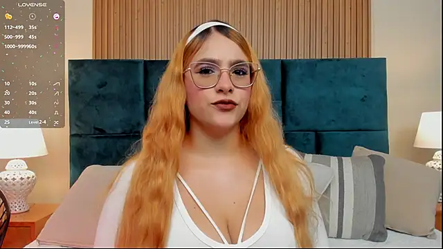 Snapshot of Amber_kiss_ chatting on 11, 5, 2026 Amber kiss online show from 11, 5, 2026