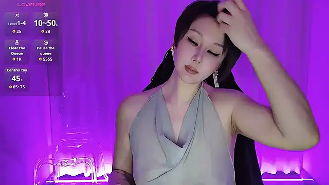 Snapshot of Goddess_Jin chatting on 8, 7, 2026 Goddess Jin online show from 8, 7, 2026