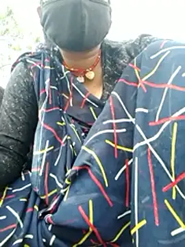 Snapshot of Soniya4357 chatting on 1, 11, 2025 Soniya4357 online show from 1, 11, 2025