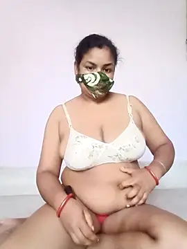 Snapshot of Deborbhavi222 chatting on 24, 9, 2025 Deborbhavi222 online show from 24, 9, 2025