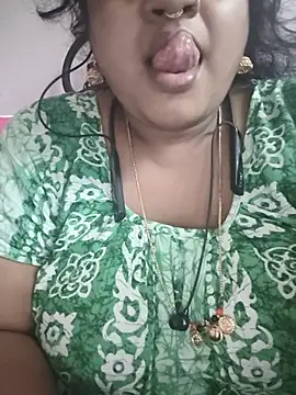 Snapshot of Deborbhavi222 chatting on 3, 6, 2026 Deborbhavi222 online show from 3, 6, 2026