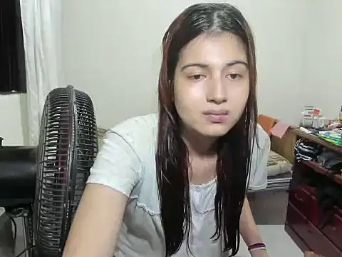 Snapshot of Mirage_Sertori chatting on 19, 11, 2025 Mirage Sertori online show from 19, 11, 2025