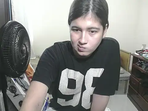 Snapshot of Mirage_Sertori chatting on 3, 12, 2025 Mirage Sertori online show from 3, 12, 2025