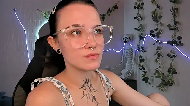 Snapshot of Elastikisss chatting on 22, 7, 2026 Elastikisss online show from 22, 7, 2026