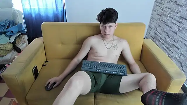 daniel leon online show from 29, 3, 2026