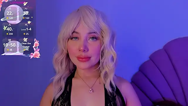 Snapshot of nicol_gw7 chatting on 18, 10, 2025 nicol gw7 online show from 18, 10, 2025