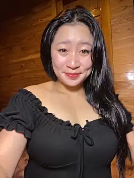 violet-00 online show from 7, 11, 2025