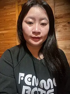 violet-00 online show from 2, 3, 2026