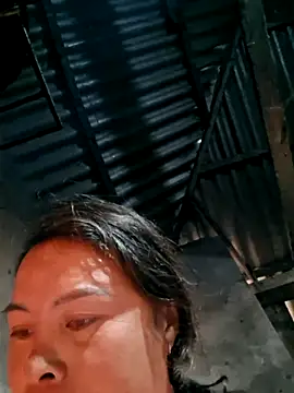 xuxulovezz online show from 14, 12, 2025