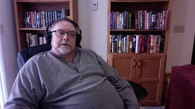 Vinyl22xh online show from 2, 3, 2026