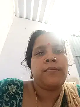 Snapshot of reya743 chatting on 7, 10, 2025 reya743 online show from 7, 10, 2025