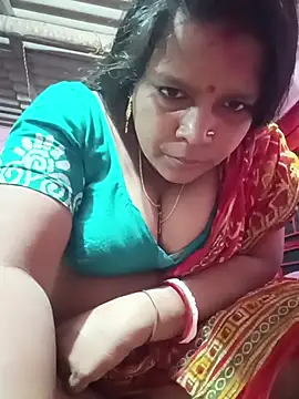 Snapshot of reya743 chatting on 25, 11, 2025 reya743 online show from 25, 11, 2025