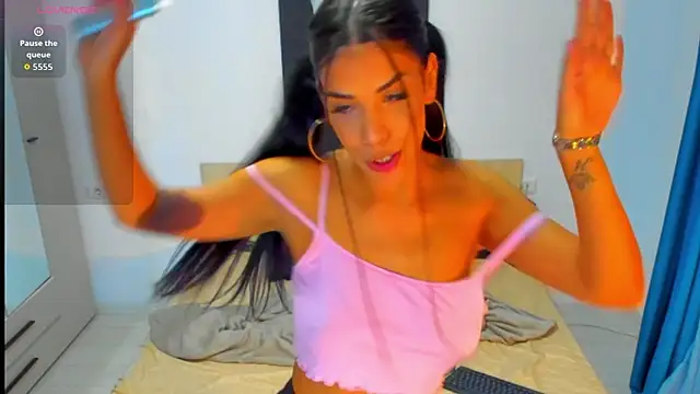 AylinHazellx online show from 26, 11, 2025