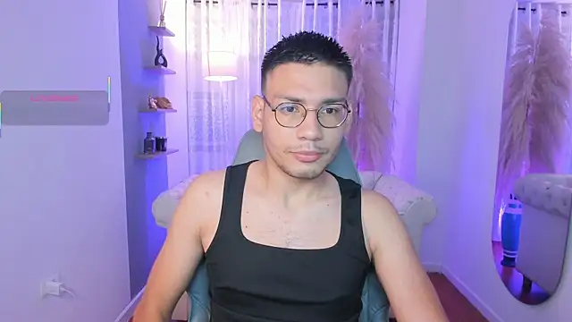 Snapshot of marcuswildx chatting on 25, 9, 2025 marcuswildx online show from 25, 9, 2025