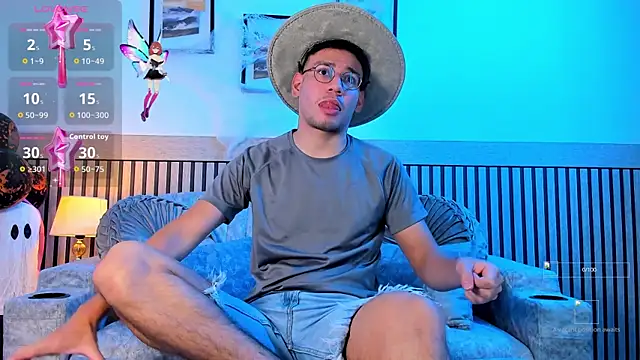 Snapshot of marcuswildx chatting on 15, 10, 2025 marcuswildx online show from 15, 10, 2025