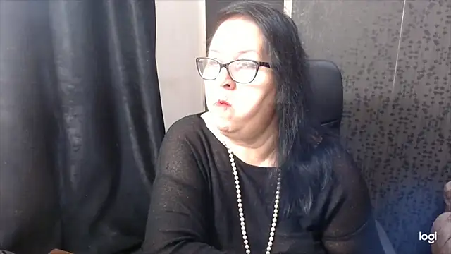 MissSanjanne online show from 5, 10, 2025