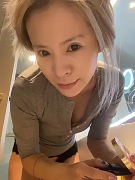 miumiu-66 online show from 12, 2, 2026