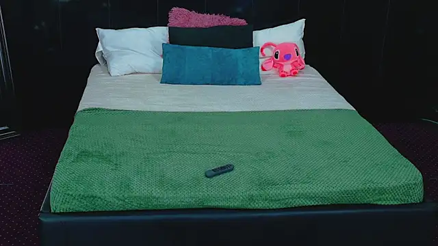 MeganSin  online show from 6, 1, 2026