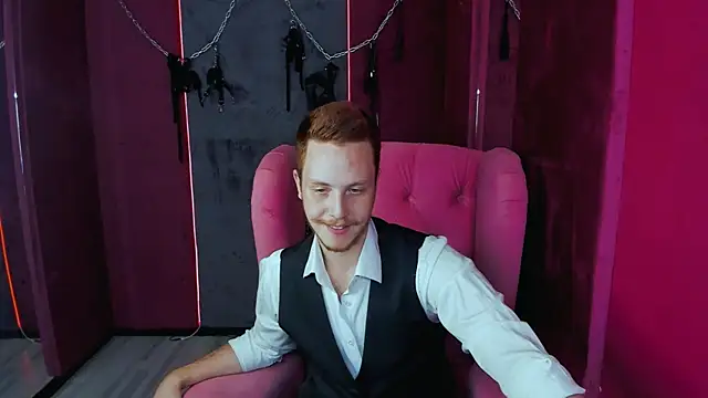 LeoMooree online show from 9, 10, 2025