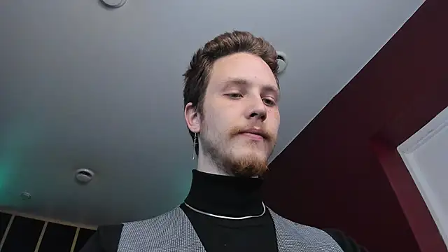 LeoMooree online show from 21, 11, 2025