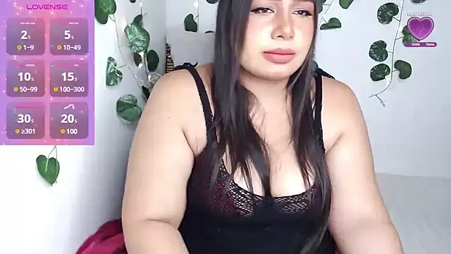 vivianepierss online show from 29, 12, 2024