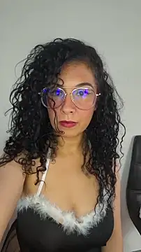 Snapshot of LondonHilton chatting on 10, 2, 2026 LondonHilton online show from 10, 2, 2026