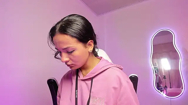 akira 09  online show from 15, 1, 2026