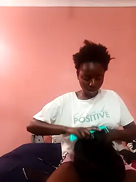 HotPetite 25 online show from 8, 11, 2025