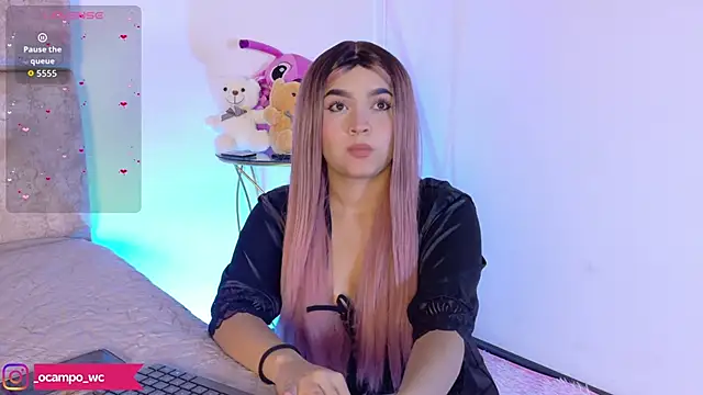 LunaOcampo  online show from 30, 9, 2025