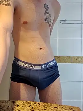 Snapshot of Salsicha244 chatting on 16, 12, 2025 Salsicha244 online show from 16, 12, 2025