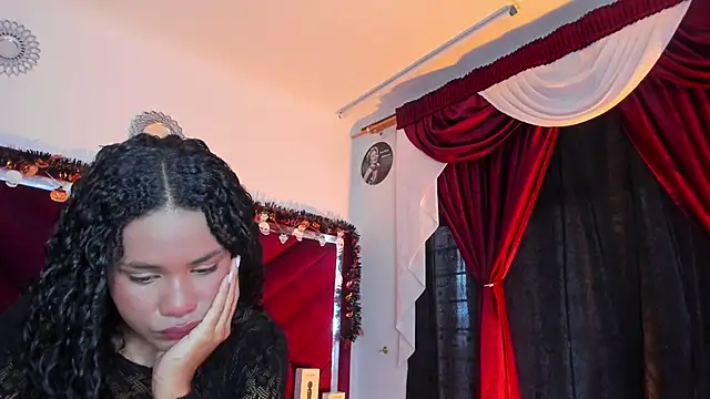 Jade Thonson1 online show from 24, 10, 2025