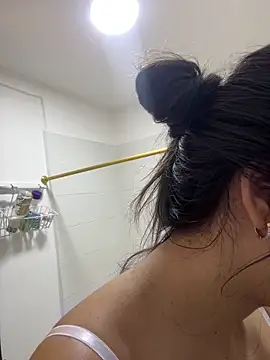 IsabellaJoness  online show from 9, 10, 2025