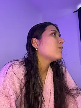 IsabellaJoness  online show from 18, 2, 2026