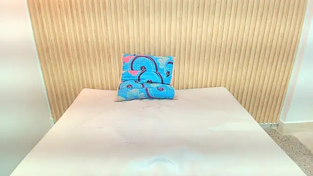 Frayhot777 online show from 3, 2, 2026