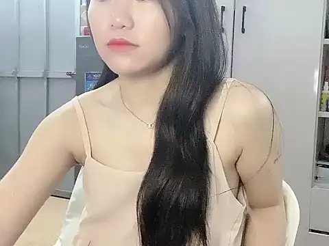 Ara4865 online show from 10, 10, 2025