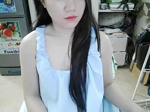 Ara4865 online show from 28, 10, 2025