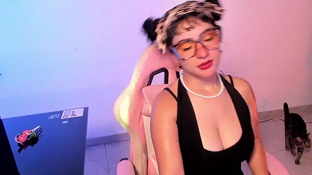 Snapshot of kitty__chs chatting on 16, 6, 2026 kitty chs online show from 16, 6, 2026