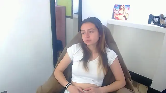 Snapshot of lala_clark chatting on 12, 11, 2025 lala clark online show from 12, 11, 2025