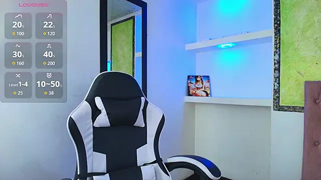 Snapshot of lala_clark chatting on 25, 11, 2025 lala clark online show from 25, 11, 2025