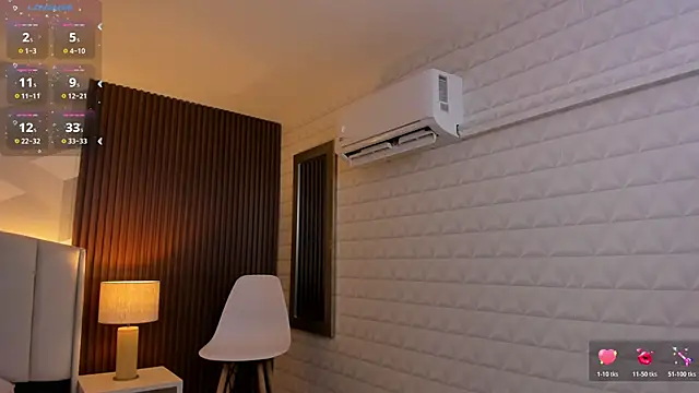 Snapshot of Bunny_boobs__ chatting on 14, 11, 2025 Bunny boobs online show from 14, 11, 2025