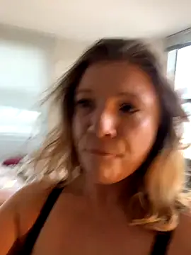 Seturselfonfire online show from 30, 9, 2025