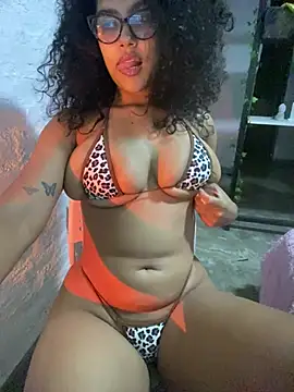 Snapshot of miiabrown18 chatting on 19, 7, 2026 miiabrown18 online show from 19, 7, 2026