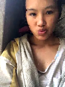 Snapshot of Mai_lovely chatting on 30, 9, 2025 Mai lovely online show from 30, 9, 2025