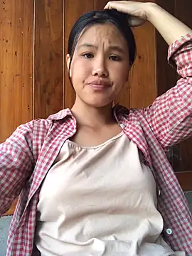 Snapshot of Mai_lovely chatting on 3, 10, 2025 Mai lovely online show from 3, 10, 2025