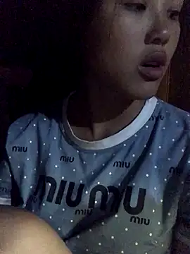 Snapshot of Mai_lovely chatting on 13, 10, 2025 Mai lovely online show from 13, 10, 2025