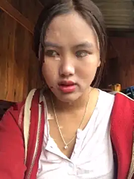 Snapshot of Mai_lovely chatting on 21, 11, 2025 Mai lovely online show from 21, 11, 2025