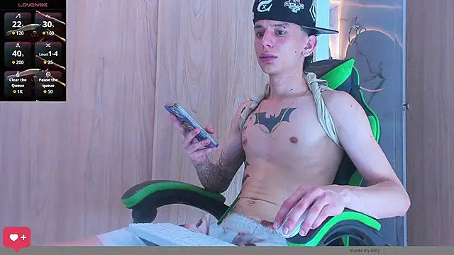 Skinny batman online show from 26, 9, 2025